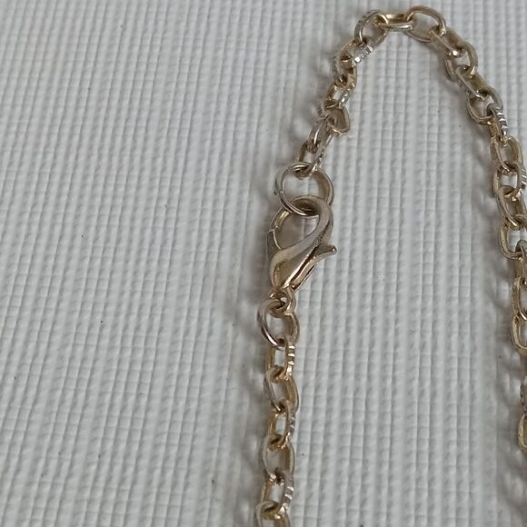 Colorful Rhinestone Encrusted Flower Shaped Silvery Gold Toned Pendant Necklace - Picture 9 of 10